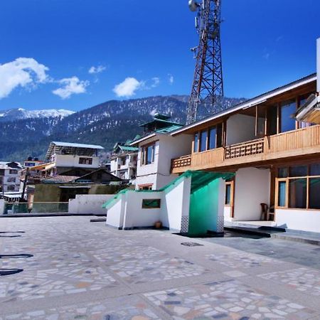 Hotel Hilltop Manāli Esterno foto